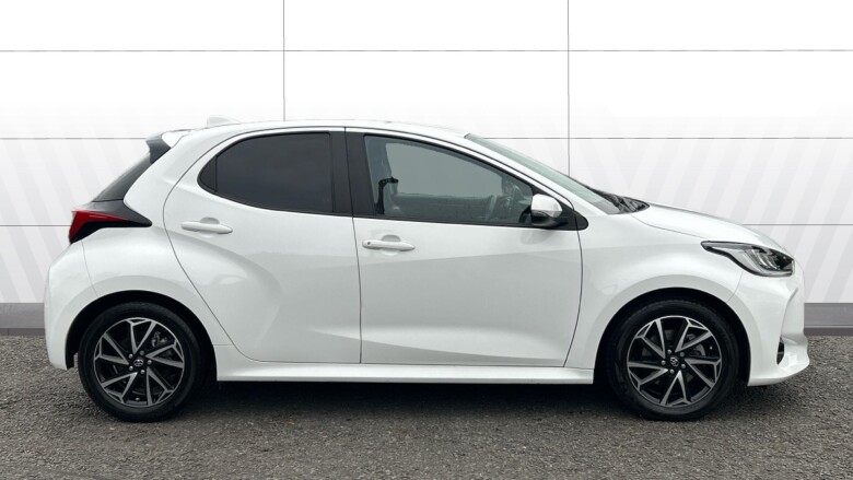 Toyota Yaris 1.5 Hybrid Design 5dr CVT Hybrid Hatchback